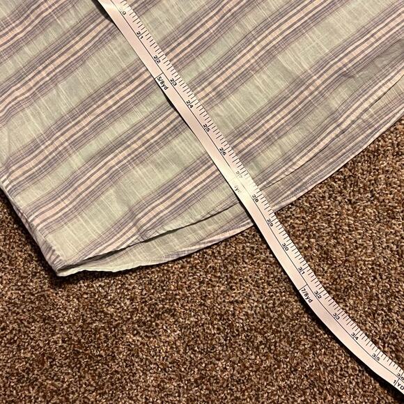 Vineyard Vines Men's 100% Cotton Short Sleeve Popover Shirt. Size Medium - Picture 6 of 7